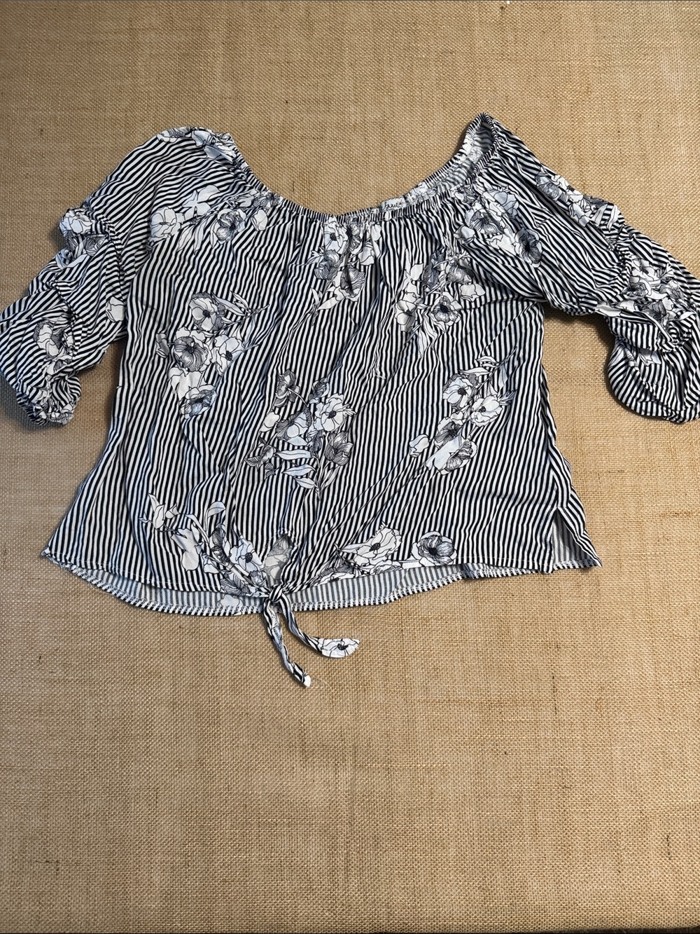 Striped Floral Tie-Hem Women's Blouse - Black & White